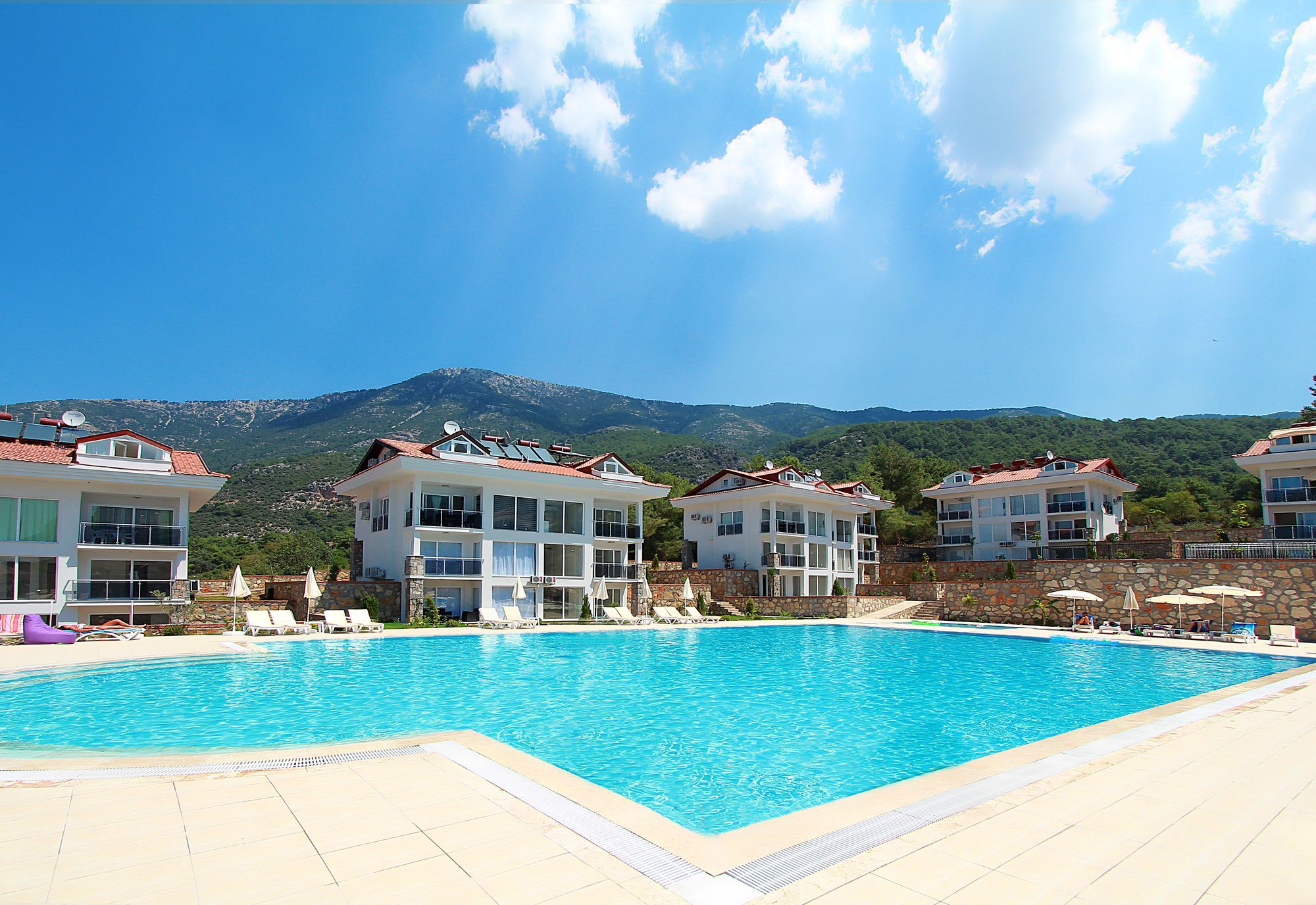 Orka Gardens Apartments 올루데니스 외부 사진